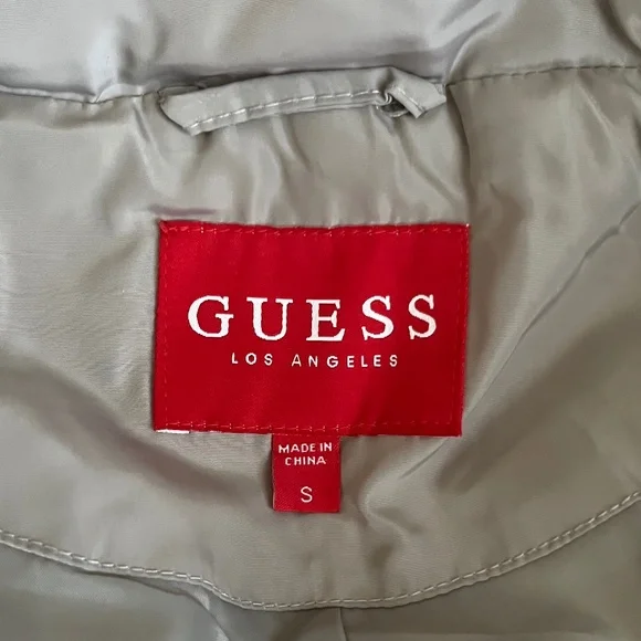 GUESS Quilted Coat EUC - Picture 8 of 10